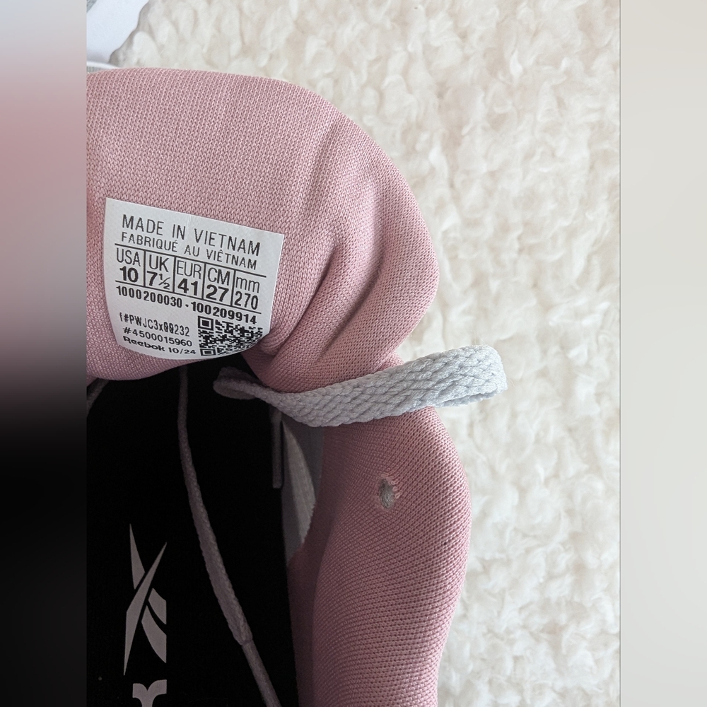 Reebok Women Running Shoes Size 10. - Picture 5 of 6